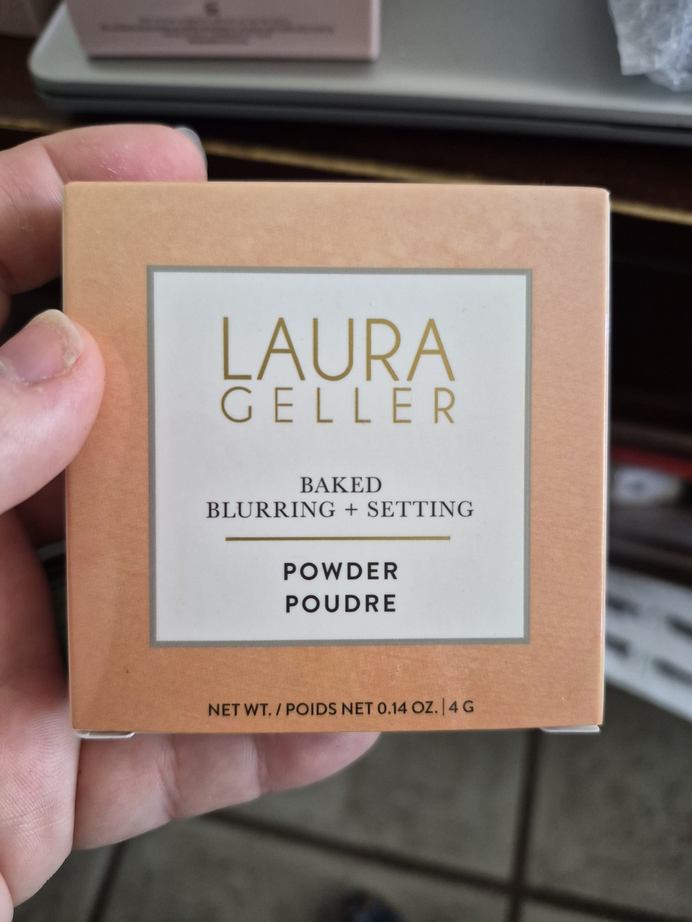 Laura Geller Baked Blurring + Setting Powder - Porcelain/fair